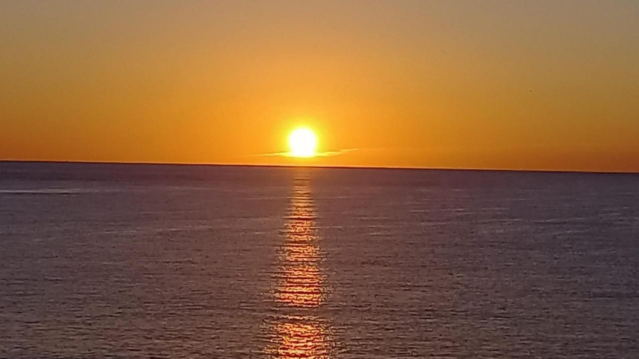 דירות L'Ampolla Ronda Del Mar מראה חיצוני תמונה